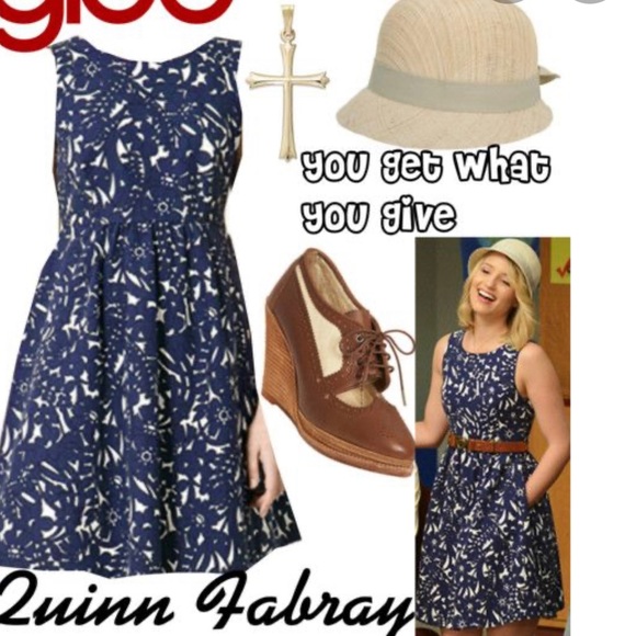 Straw hat with bow trim. - Picture 5 of 5